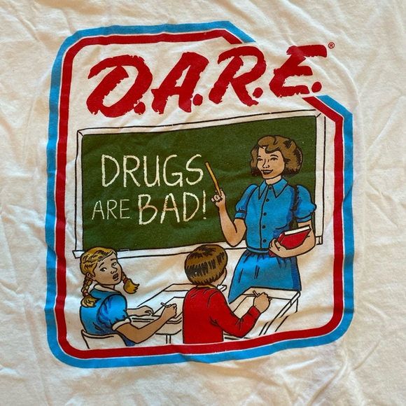 Vintage Drugs are Bad  Dare School Teacher T Shirt Size Large - Picture 2 of 5